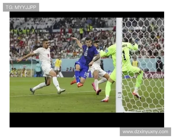 伊朗队友谊赛前集体纪念遇难儿童